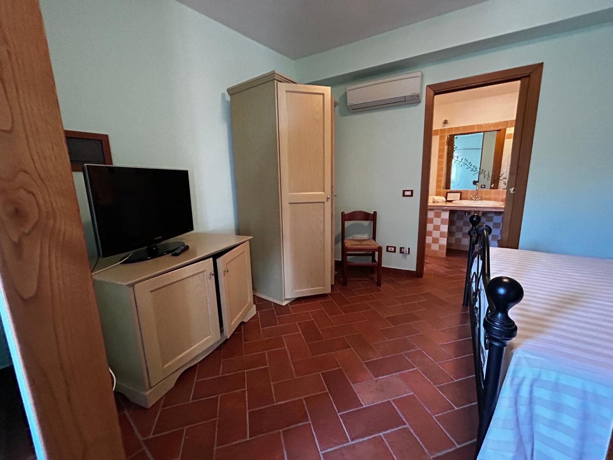 Oasi Del Monte Hotel Monte Argentario Eksteriør billede